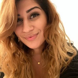 Meet your Posher, Mel